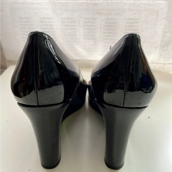 Authentic Kate Spade wedges 8.5 - Picture 4 of 8